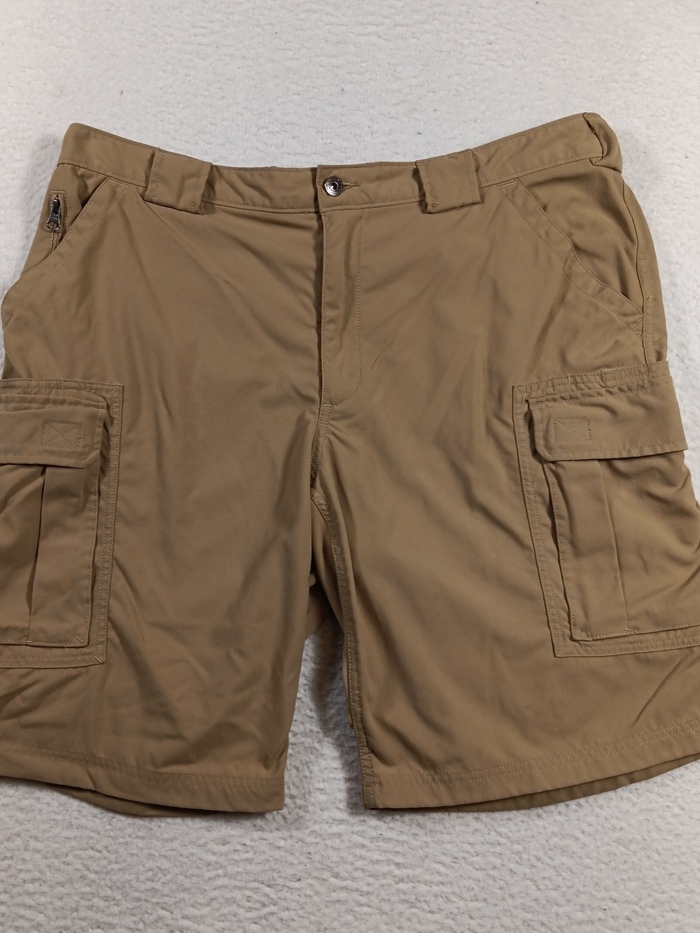 Duluth Trading Co Shorts Mens XL Tan Dry On The Fly 11" Inseam Cargo Nylon